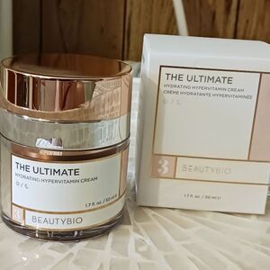 VITAMIN C - BIO BEAUTY THE ULTIMATE HYDRATING CREAM - 1.7 Oz
